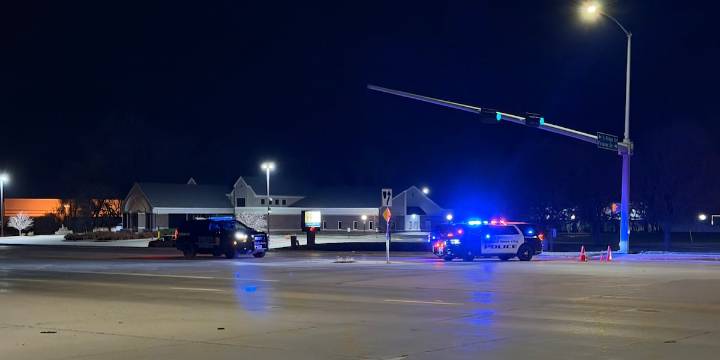 4-year-old dies after highway crash in South Sioux City