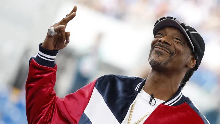 Why is Snoop Dogg a Steelers fan? Explaining how rapper grew up rooting for Pittsburgh's NFL team