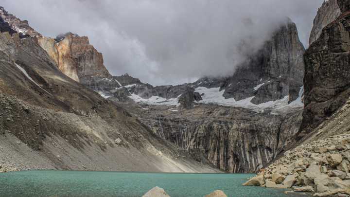 Autoridades confirman la muerte de cinco turistas en Torres del Paine