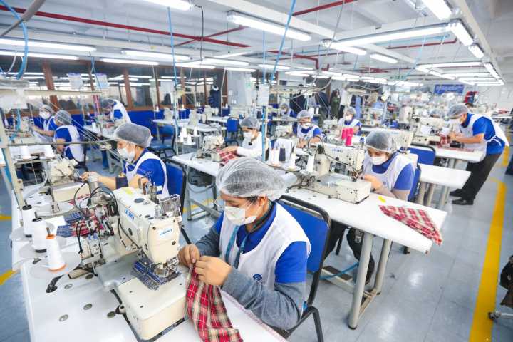 INEI: población ocupada del país creció 1,9% en el tercer trimestre de 2025