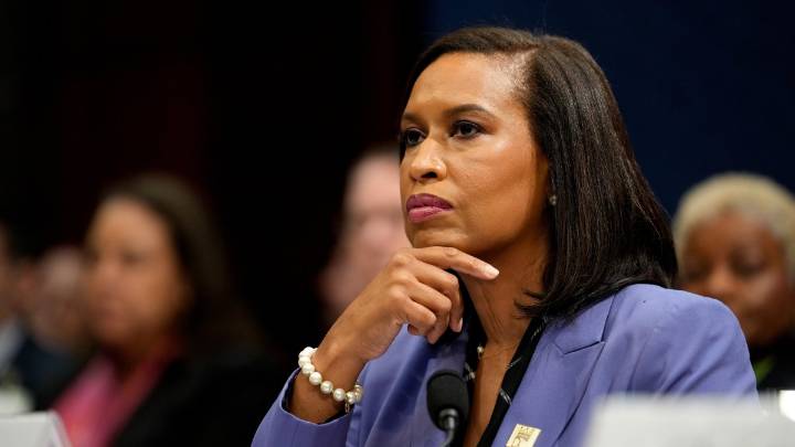 Alcaldesa de D.C. afirma que no está bajo investigación federal