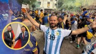 Un candidato presidencial polaco vivió el Superclásico: "El fútbol no ofrece nada mejor que un Boca Juniors contra River Plate"
