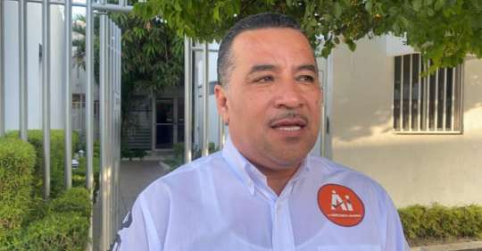 Pide Abelardo Ibarra investigar presunto fraude con becas para hijos de maestros