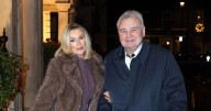 Eamonn Holmes cuddles up to girlfriend after heartbreaking health update