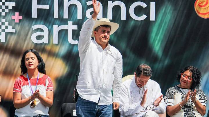 Carlos Manzo fue valiente, pero estaba solo ante el crimen: experto