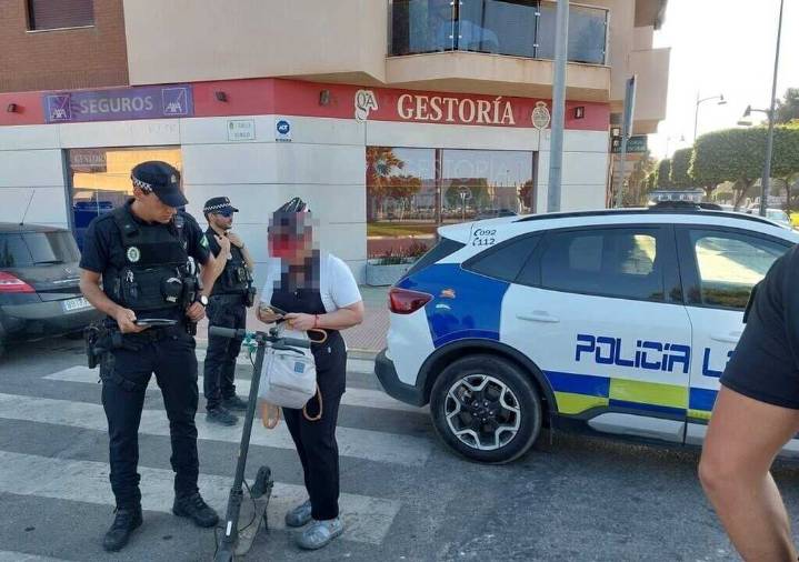 El Ejido registra más de 280 multas y 85 incidentes relacionados con patinetes eléctricos