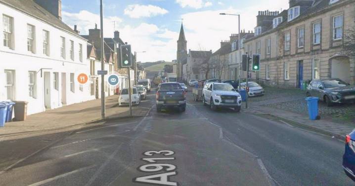 Man arrested after alleged stabbing in Fife street