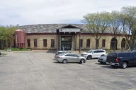 2 Dead, 1 Injured in ‘Terrifying’ Shooting at Illinois Restaurant