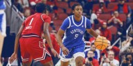 No.20 Kentucky uses big second half to pull away 72-62 against No.21 Louisville