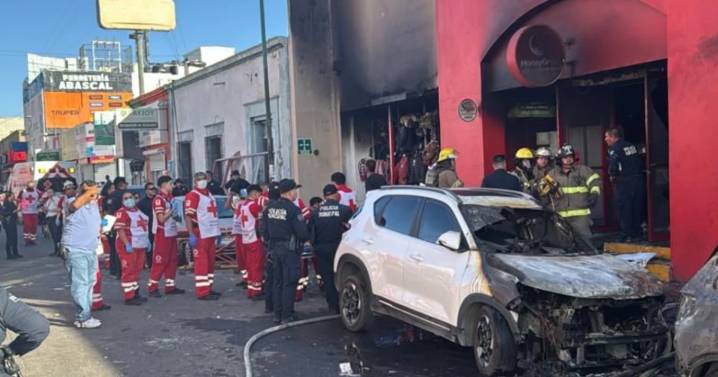 Se incendia tienda en Hermosillo, Sonora; reportan varios heridos