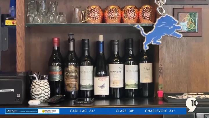 MSP and local bars prepare for Thanksgiving Eve crowds