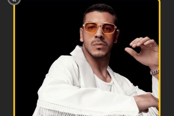 “Bajo el Agua” de Manuel Medrano entra en la lista de las 100 grandes canciones del siglo XXI