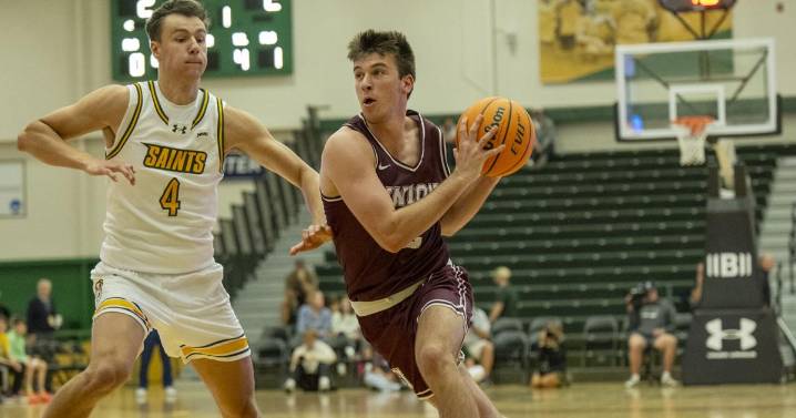St. Bonaventure retains Franciscan Cup with tough 75