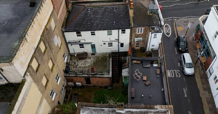 Woman killed after being mistaken for Rupert Murdoch's wife could be found in back garden