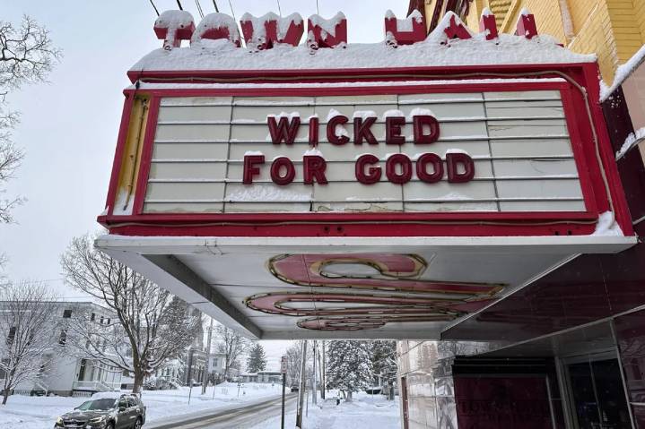 Nieve, lluvia y frío para viajeros en el fin de semana de Acción de Gracias