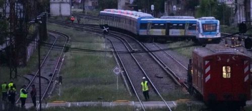 20 heridos por descarrilamiento en el tren Sarmiento