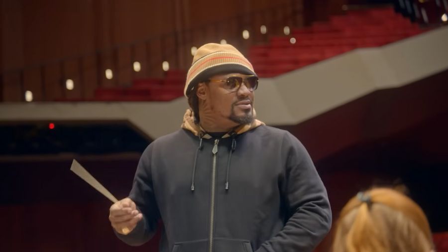 Marshawn Lynch conducts 'Swan Lake' with Houston Symphony in latest post