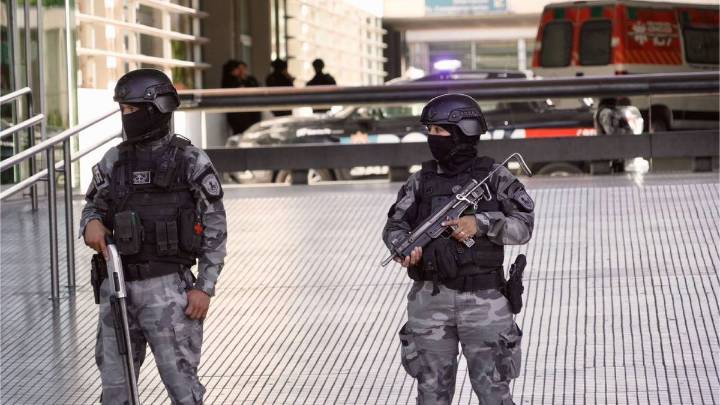 Máxima alerta en el Heca: fuerte operativo de seguridad tras el ingreso de Dylan Cantero