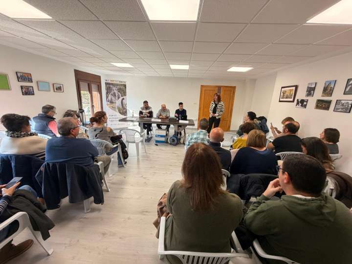 La Comarca Comunidad de Teruel refuerza su apuesta por el turismo rural con la XIX Jornada celebrada en Cubla