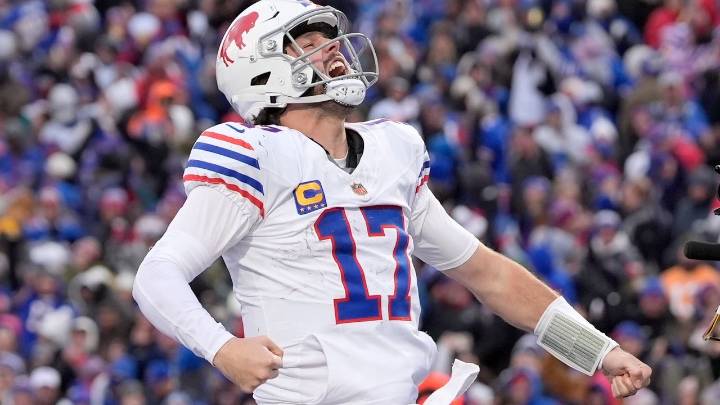 Josh Allen has 3 TDs passing, 3 rushing to outduel Baker Mayfield as Bills beat Buccaneers 44