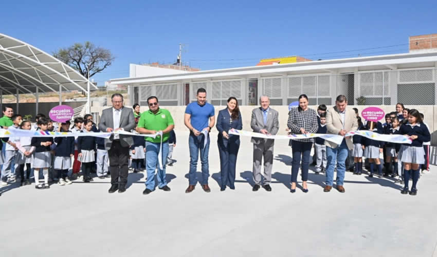 Tere Jiménez Cumple Su Compromiso: Después de 15 Años Calvillo Tiene Nuevas Escuelas