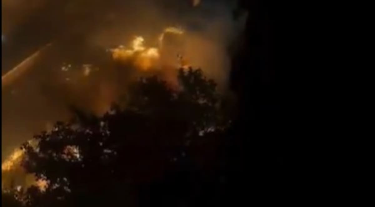 Investigan las causas. Un auto explotó en Nueva York y al menos cinco personas resultaron heridas