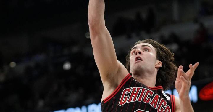 Josh Giddey scores career-high 32 points, Bulls beat Knicks 135