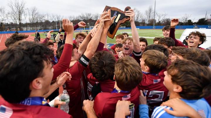 Garden City boys soccer wins back-to-back state Class AA state crowns