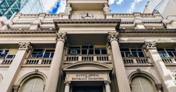 El FMI volvió a advertir sobre la necesidad de reforzar las reservas