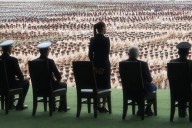 Cuestionan aval exprés de ascensos en Fuerzas Armadas