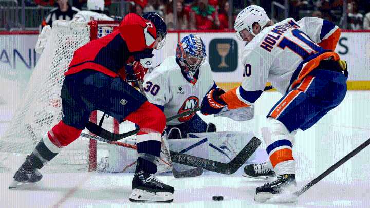 Sorokin makes 22 saves, Islanders edge Capitals to end 3