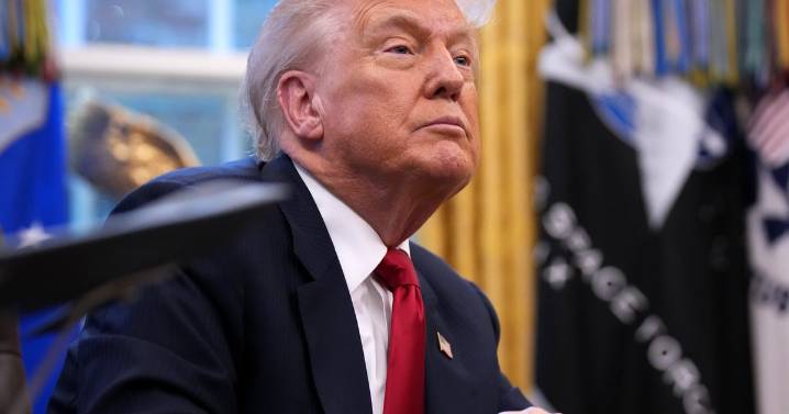 Trump says he is ending deportation protections for Somalis in Minnesota