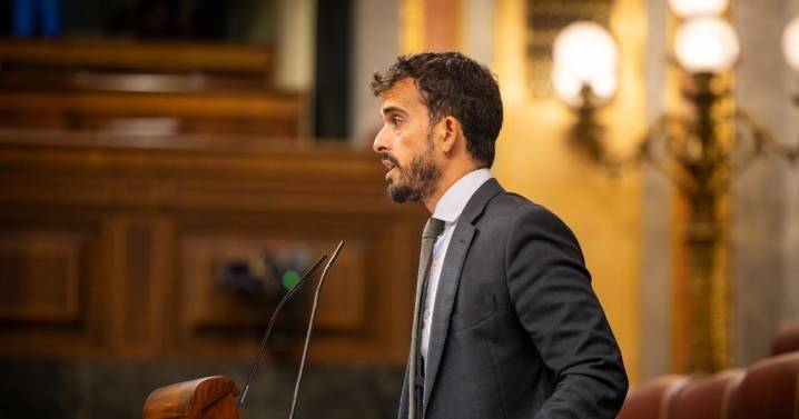 Vox aparta a Ortega Smith como portavoz adjunto en el Congreso y nombra a Carlos Hernández Quero