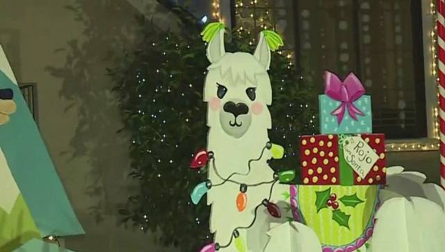 Peacock Lane, 'Portland's Christmas Street,' reveals dates for upcoming holiday season