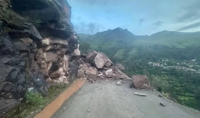 Indeci alerta riesgo de huaicos y deslizamientos en 113 distritos de la sierra