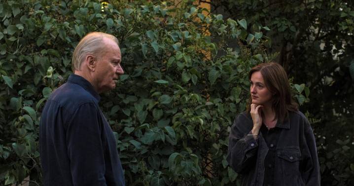 Review: 'Sentimental Value' flirts with Hollywood satire, but settles for arthouse sniffles