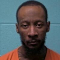 2 arrested on drug charges