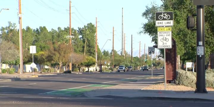 Gilbert teen seriously hurt after crash involving e
