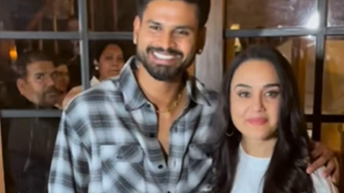 When ‘Sarpanch Sahab’ Shreyas Iyer Met ‘Sherni’ Preity Zinta; Fans React