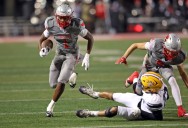 Mentor dominates Massillon Jackson 52-6 in Region 1 quarterfinal