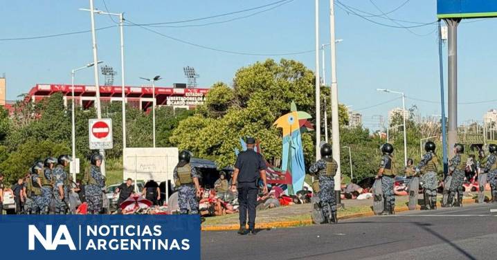 Independiente: detuvieron a “Bebote” Álvarez junto a más de 100 barras de “Los Diablos Rojos”