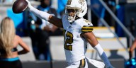 Shough’s two TD passes, defense lead Saints to upset win at Carolina, 17