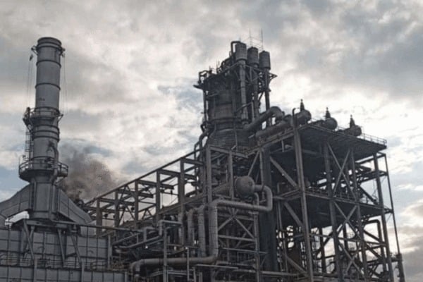 Pdvsa asegura que incendio en el mejorador Petrocedeño fue sofocado y no hubo heridos