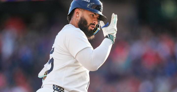 Thirteen players tendered QO’s, per reports