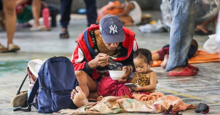 Al menos 27 muertos en Filipinas tras el supertifón