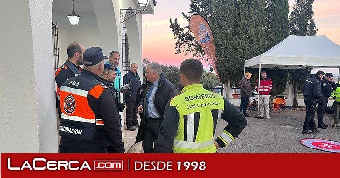 Protección Civil organiza un ejercicio de búsqueda y rastreo con drones en el Parque Forestal de La Atalaya