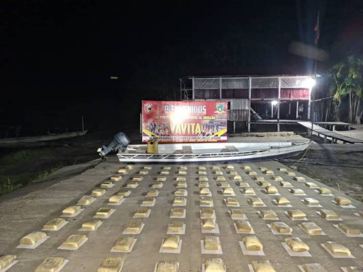 Incautan 289 kg de marihuana en una embarcación en Amazonas