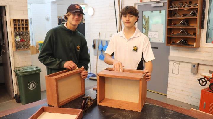 artistic celebration
Premium
Students collaborate in Creating Identity annual exhibition