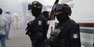 Policías en Puebla renuncian de forma masiva por asesinato de tres compañeros en emboscada