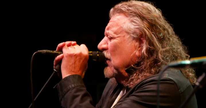 Saturday Sessions: Robert Plant performs "Everybody's Song"